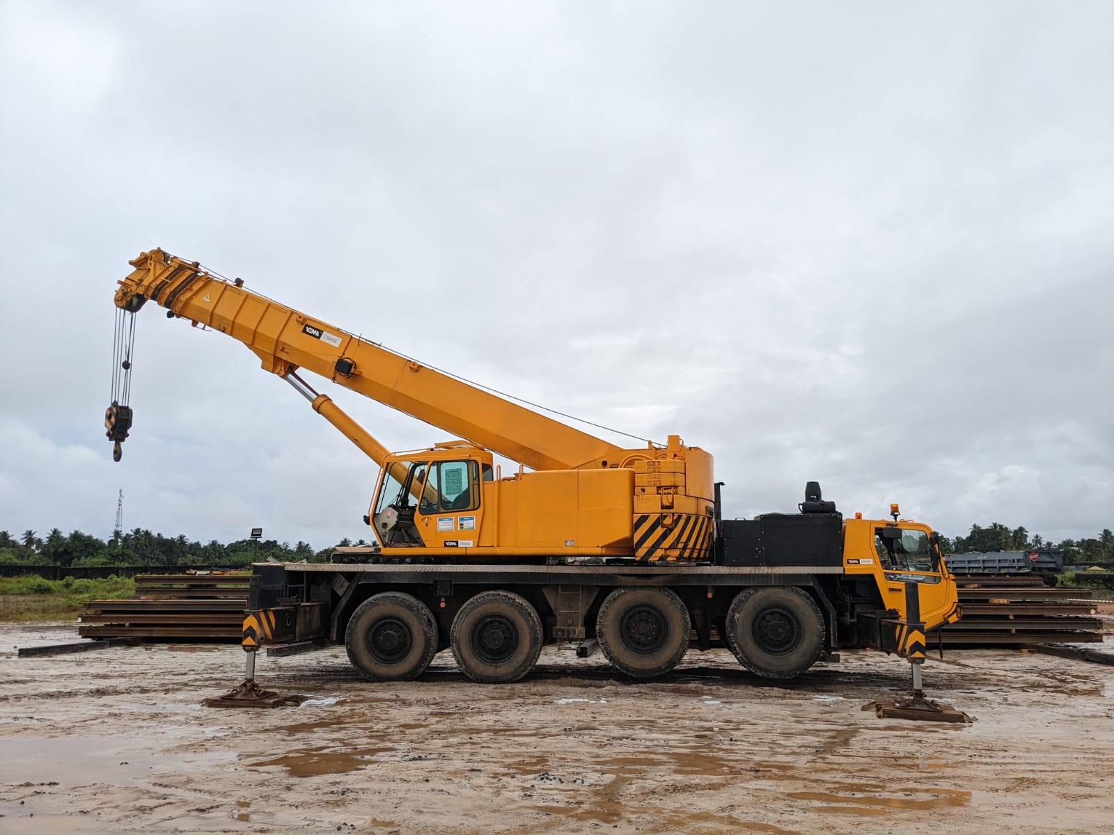 90 ton faun crane